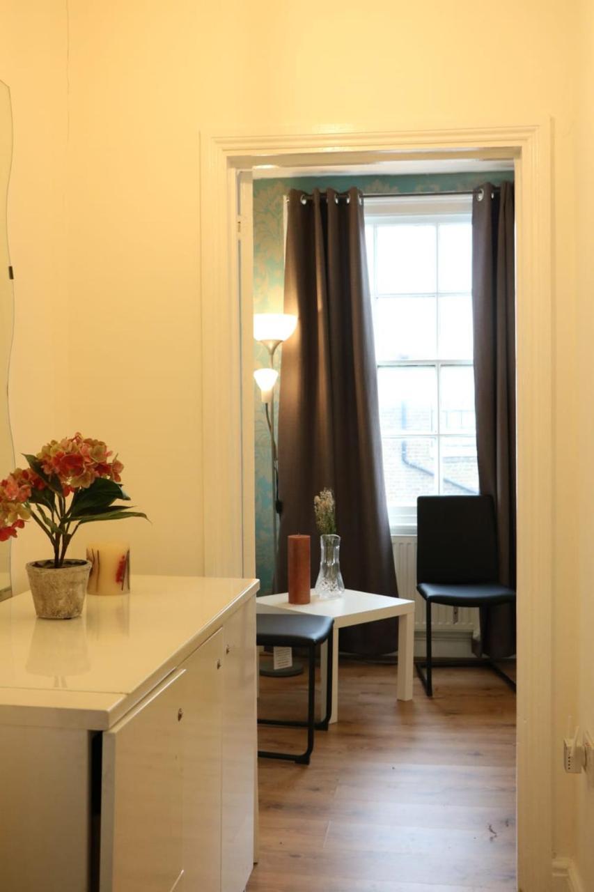 Appartement Victoria Style Flat Near Victoria Station à Londres Extérieur photo